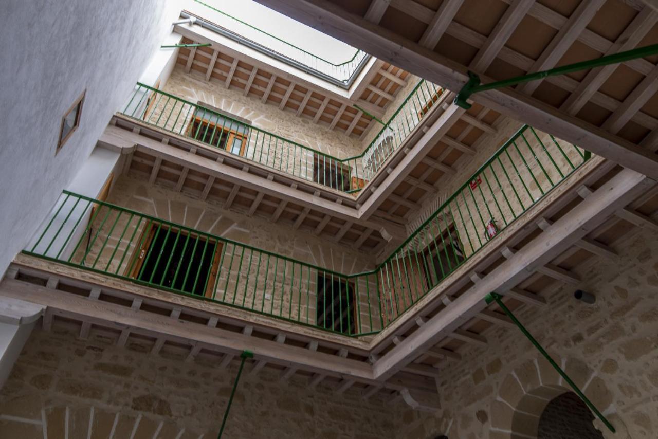 Palacio La Cruz Эль-Пуэрто-де-Санта-Мария Экстерьер фото